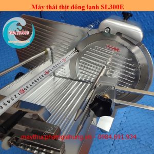 Máy Thái Thịt Đông Lạnh Tự Động SL300E Shun Ling